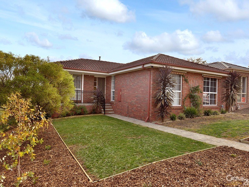 1 Barondi Avenue, Narre Warren VIC 3805