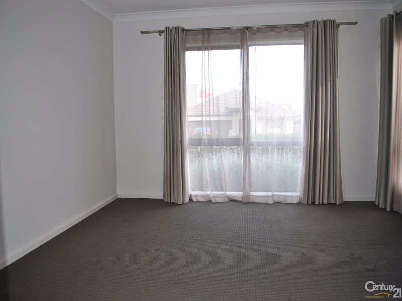 34 Meridian Circuit, Berwick VIC 3806