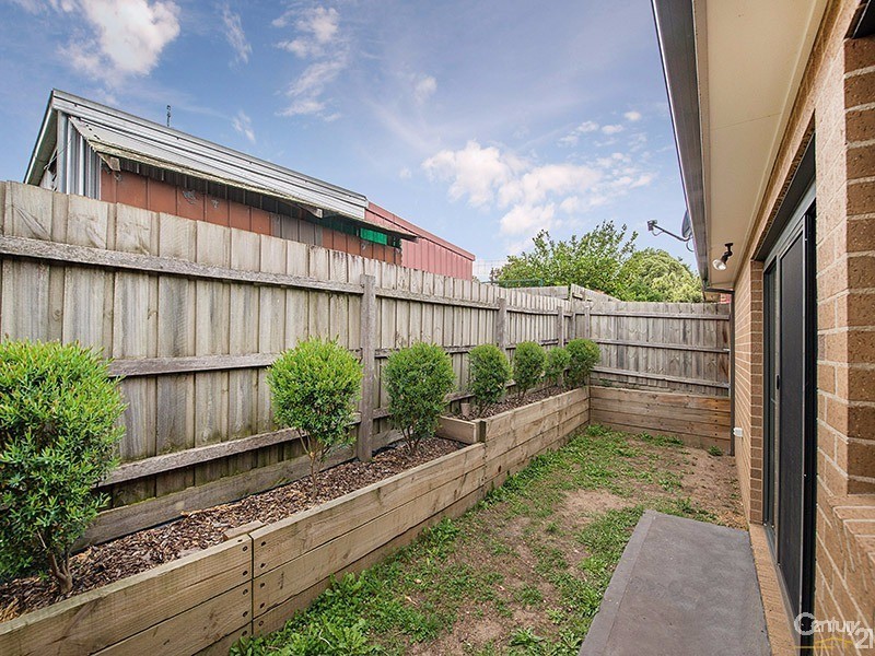 2/16 Alexander Street, Hallam VIC 3803