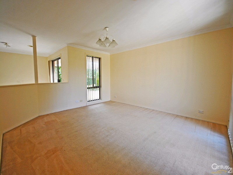 8 Nita Close, Narre Warren VIC 3805