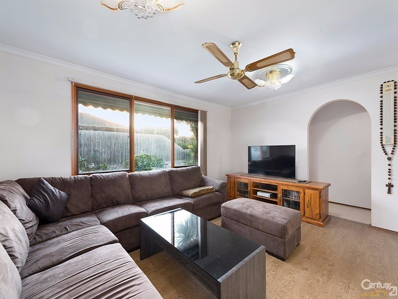 3 Marjoram Close, Hallam VIC 3803