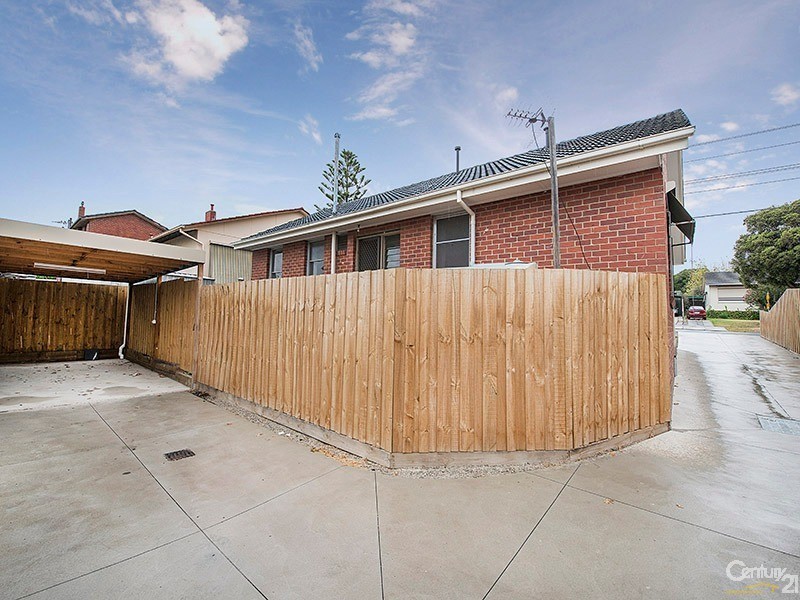 1/120 Kidds Road, Doveton VIC 3177