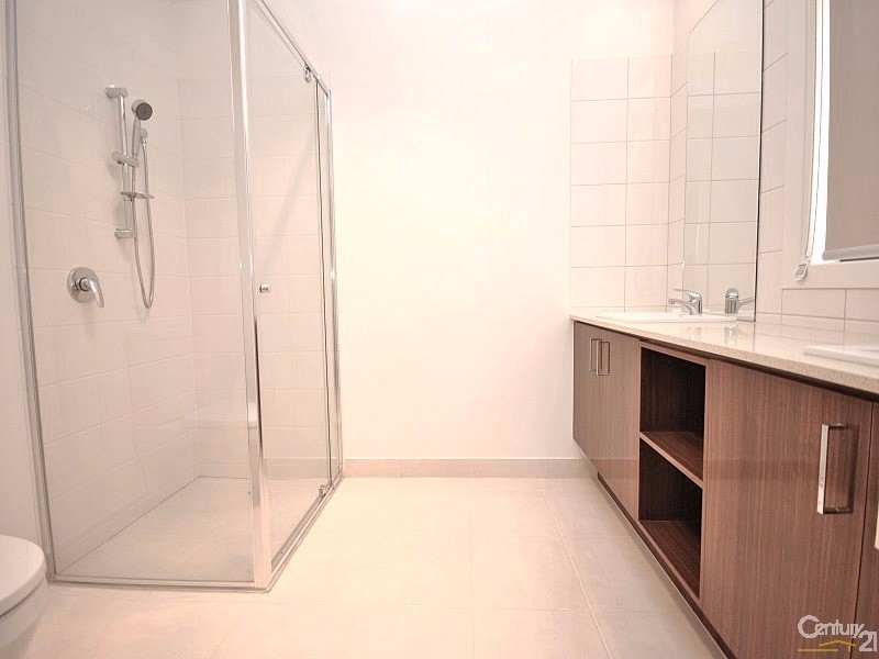 6 Viewbright Road, Clyde North VIC 3978