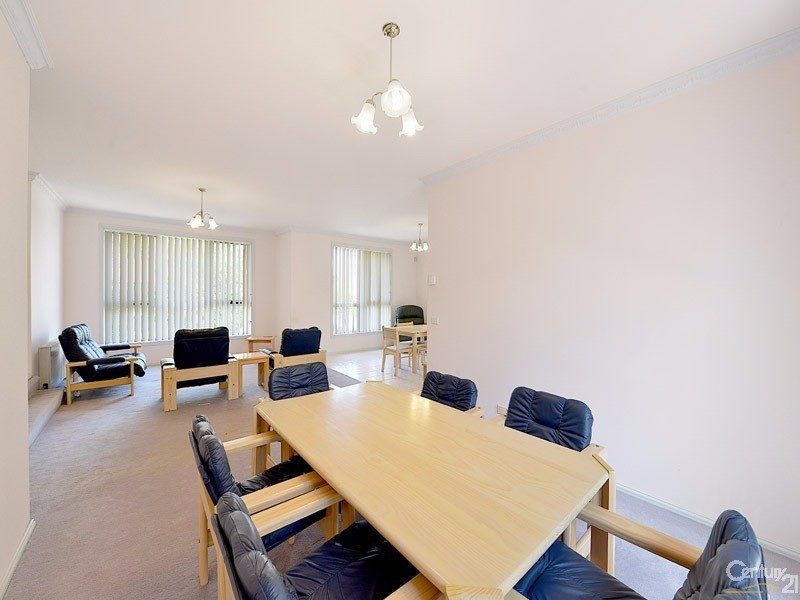 111 Telford Drive, Berwick VIC 3806