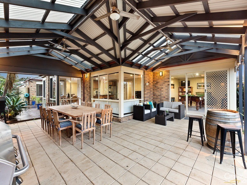 18 Pendulum Place, Berwick VIC 3806