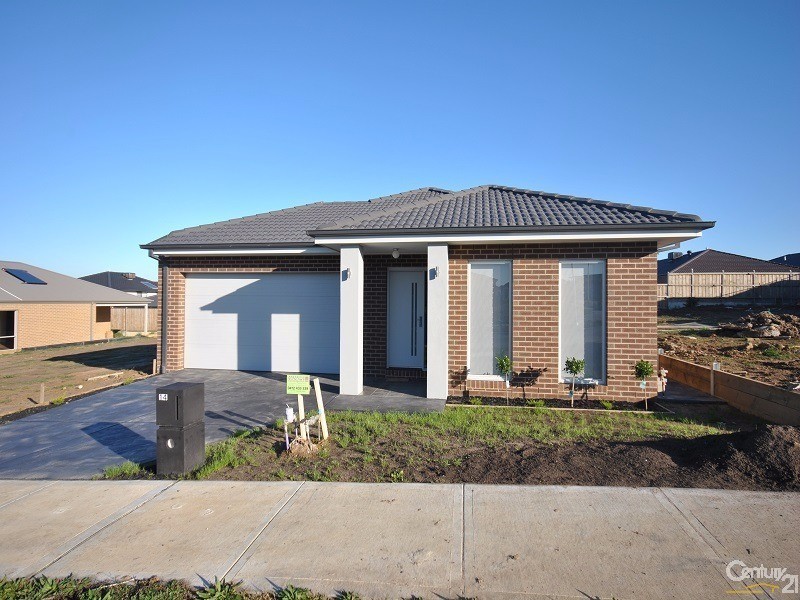 14 Corinda Street, Clyde North VIC 3978