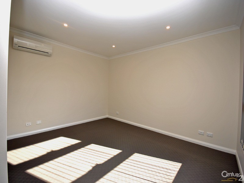 2/14A Webster Street, Dandenong VIC 3175