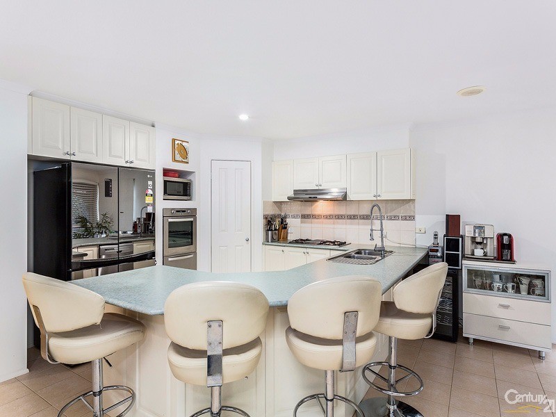 22 Napier Way, Narre Warren South VIC 3805