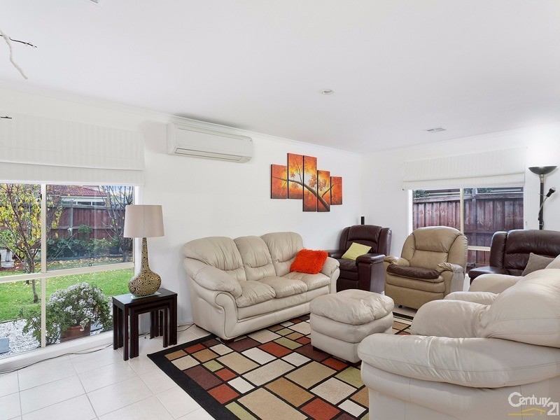 22 Napier Way, Narre Warren South VIC 3805