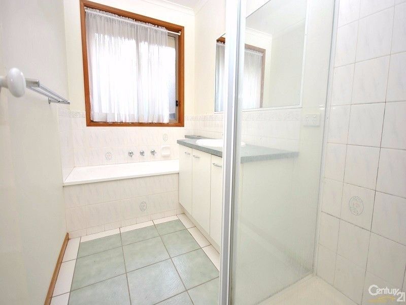 3 Roxy Close, Berwick VIC 3806