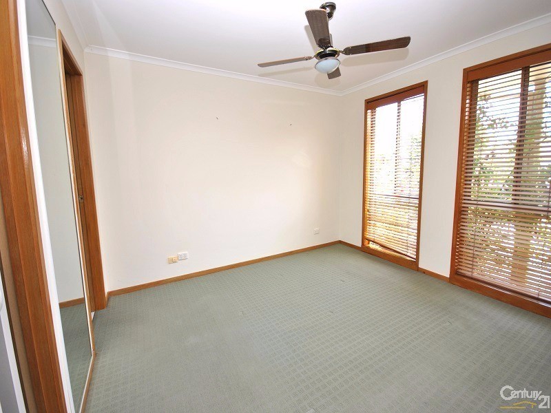 3 Roxy Close, Berwick VIC 3806