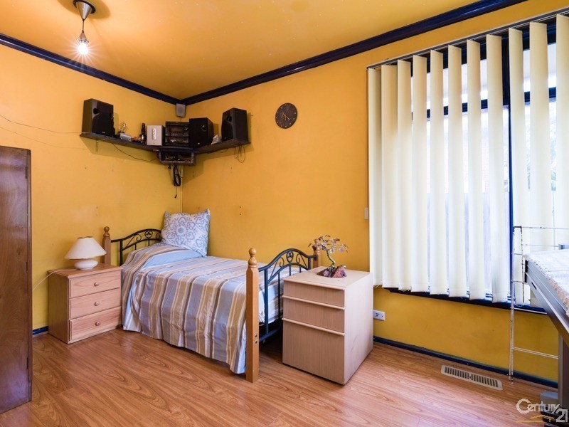 159 Mahoneys Road, Forest Hill VIC 3131