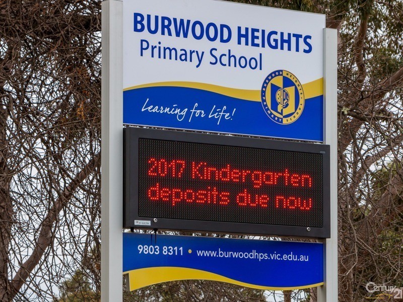 159 Mahoneys Road, Forest Hill VIC 3131