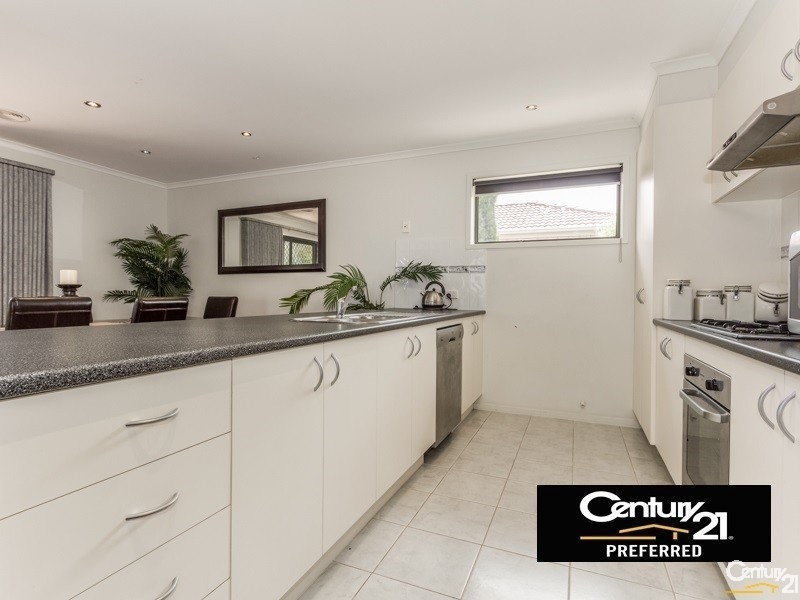 12 Appleton Court, Narre Warren South VIC 3805