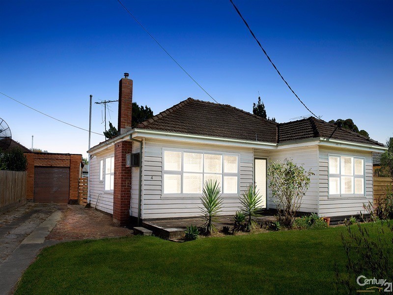 4 Barton Street, Dandenong North VIC 3175