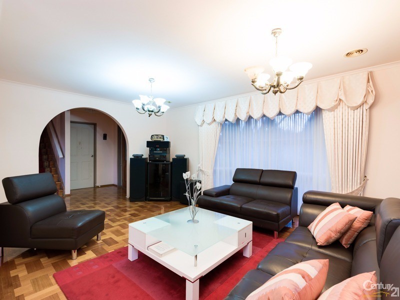 14 Bernard Court, Narre Warren South VIC 3805