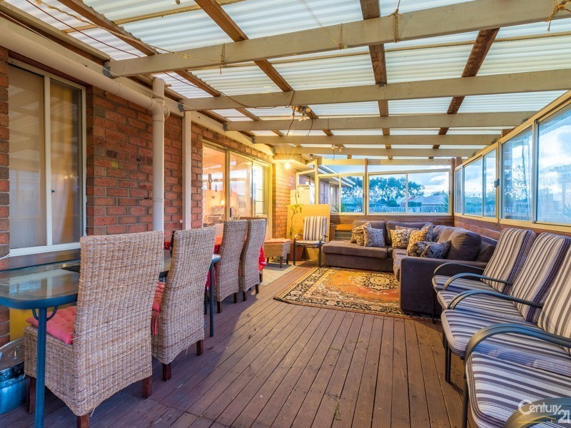 14 Bernard Court, Narre Warren South VIC 3805