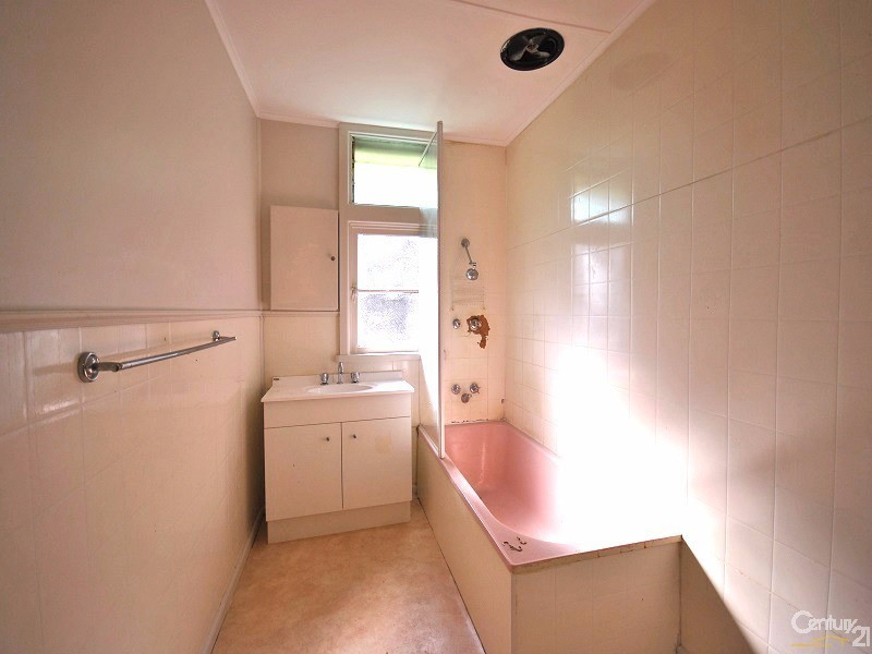 1 Rhoden Grove, Eumemmerring VIC 3177