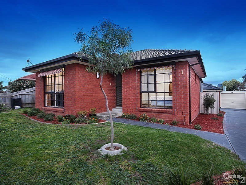62 Warana Drive, Hampton Park VIC 3976