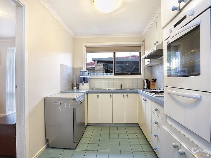 62 Warana Drive, Hampton Park VIC 3976