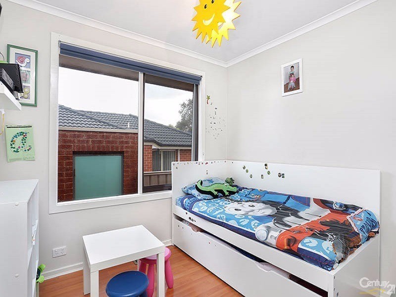 62 Warana Drive, Hampton Park VIC 3976