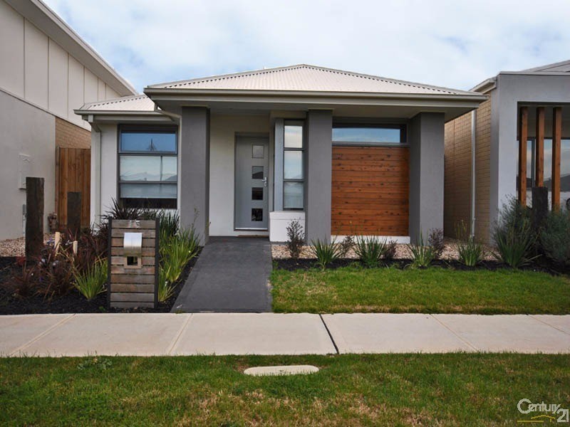 15 Timbertop Boulevard, Officer VIC 3809