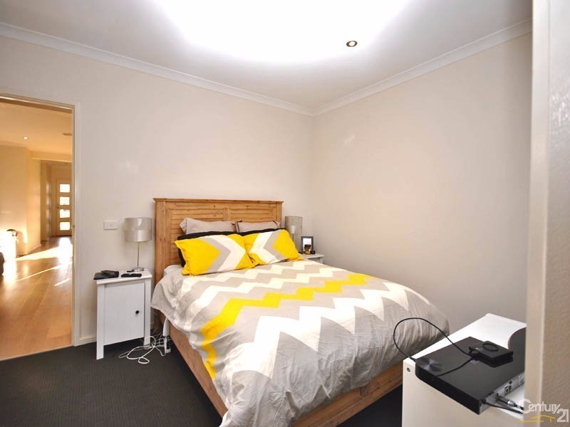 15 Timbertop Boulevard, Officer VIC 3809