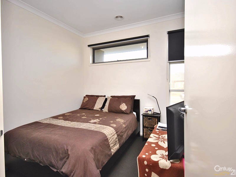 15 Timbertop Boulevard, Officer VIC 3809