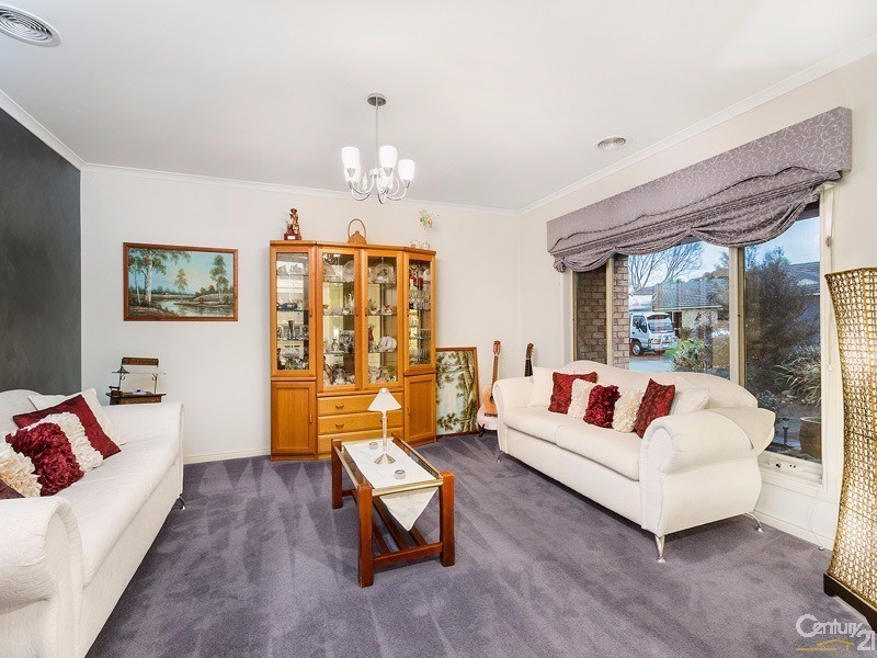 57 Tuileries Rise, Narre Warren South VIC 3805