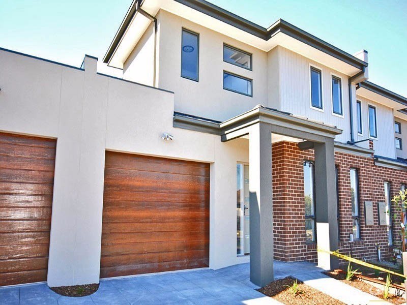 11B Hughes Crescent, Dandenong North VIC 3175