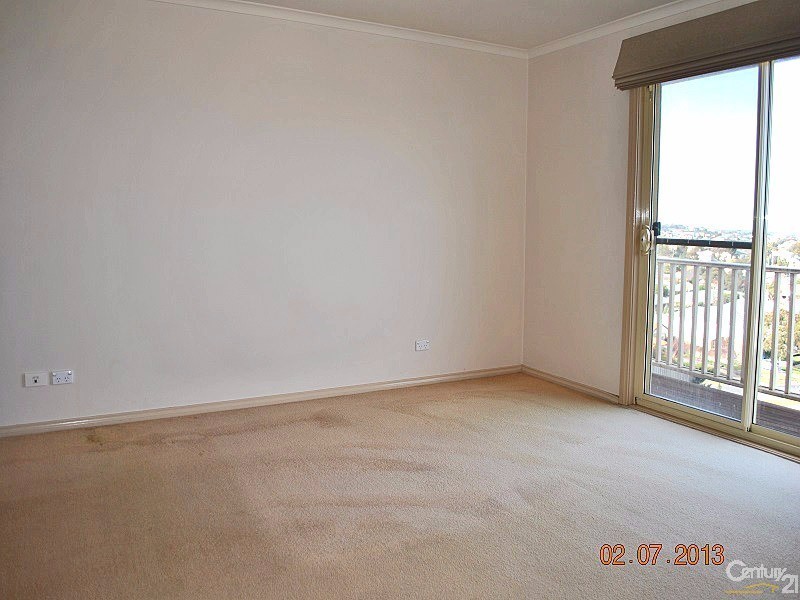 33 Milfull Court, Narre Warren North VIC 3804