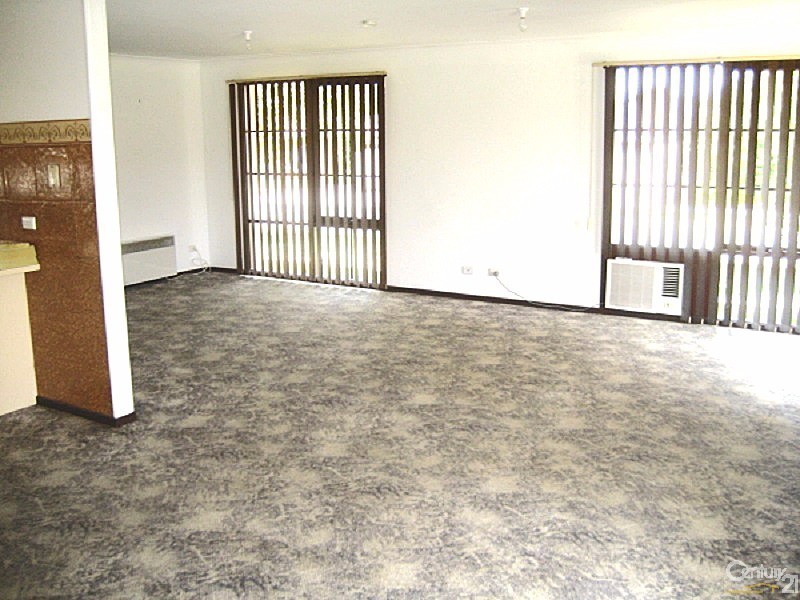 1 Escott Grove, Berwick VIC 3806