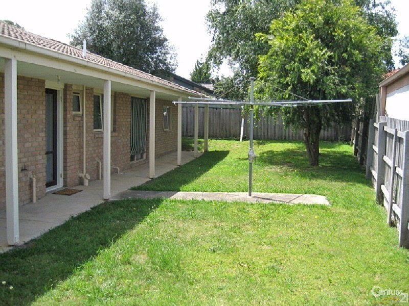 1 Escott Grove, Berwick VIC 3806