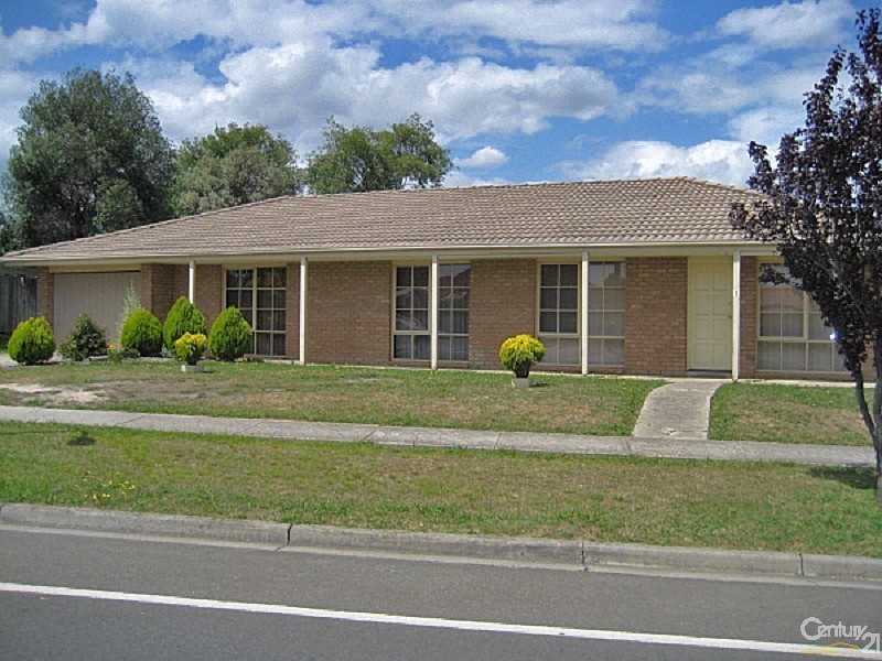 1 Escott Grove, Berwick VIC 3806