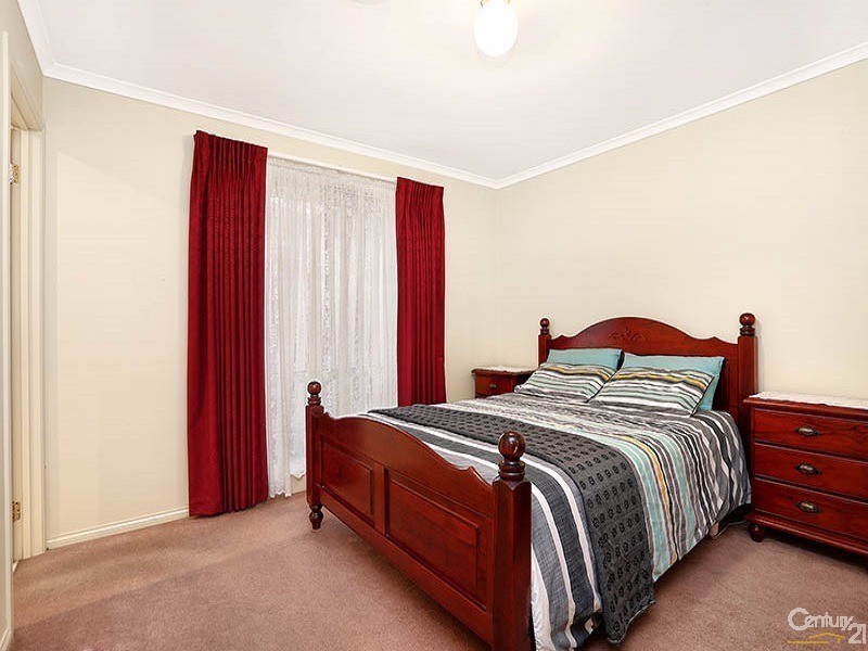 95 Bellevue Drive, Berwick VIC 3806