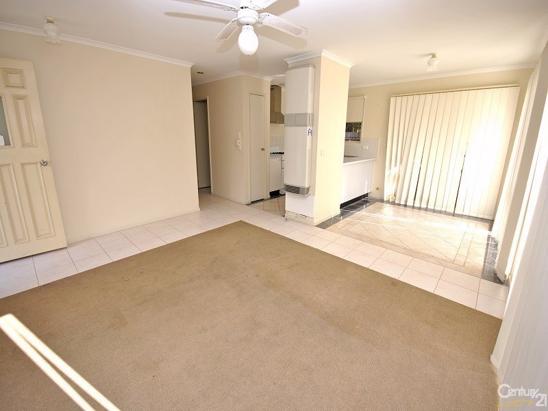 42 Garnet Close, Narre Warren VIC 3805