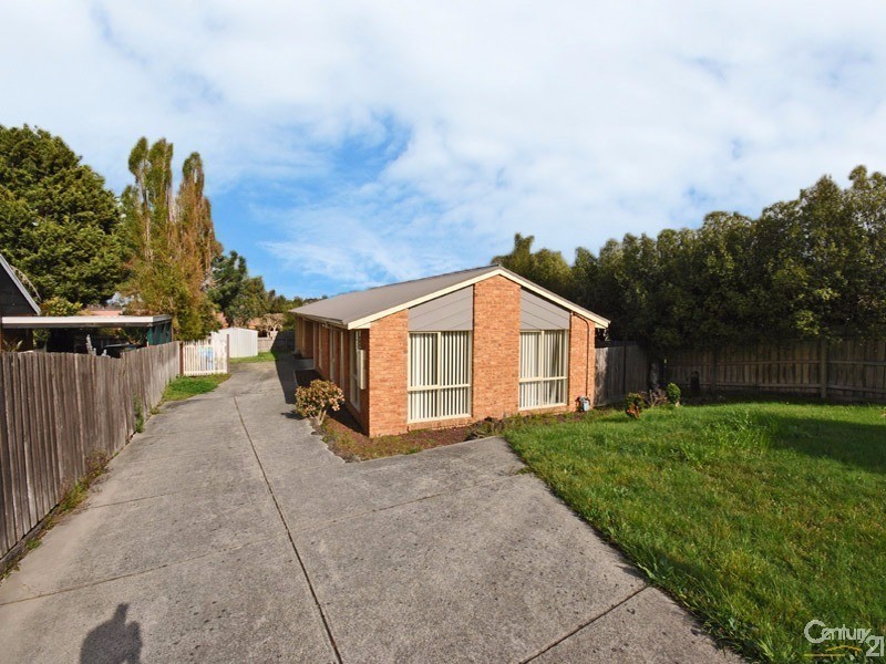 42 Garnet Close, Narre Warren VIC 3805
