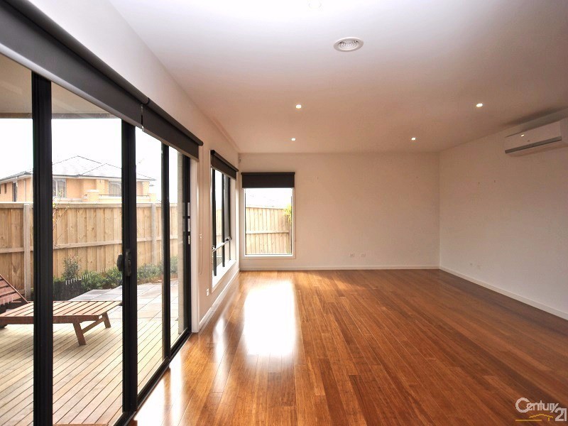 1 Hackberry Place, Berwick VIC 3806