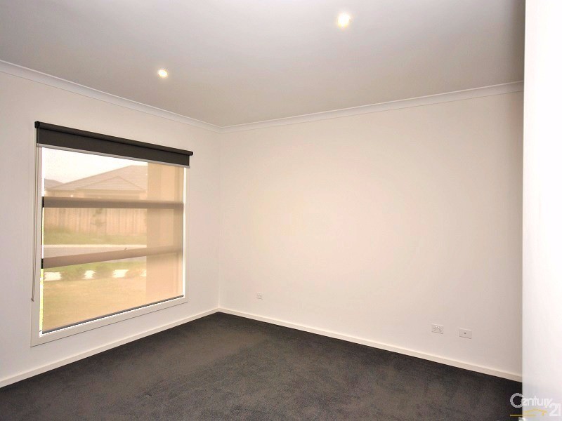 1 Hackberry Place, Berwick VIC 3806