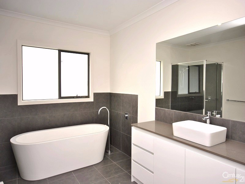 1 Hackberry Place, Berwick VIC 3806