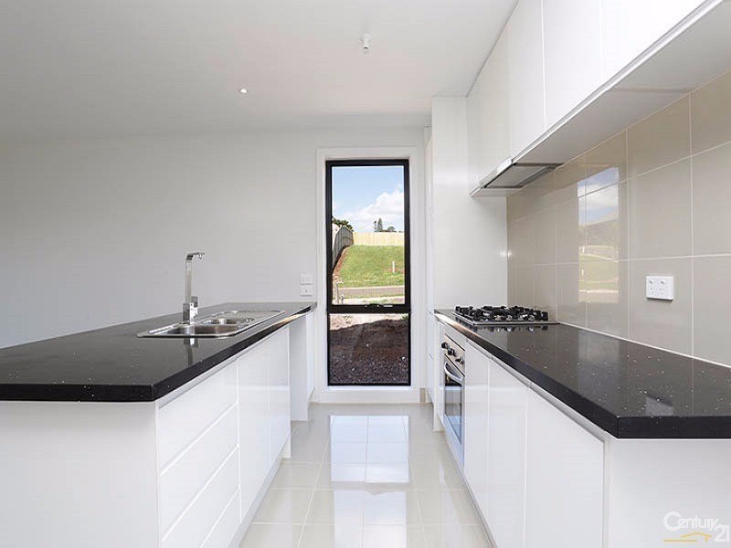 35 Cook Street, Drouin VIC 3818