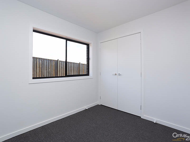 35 Cook Street, Drouin VIC 3818