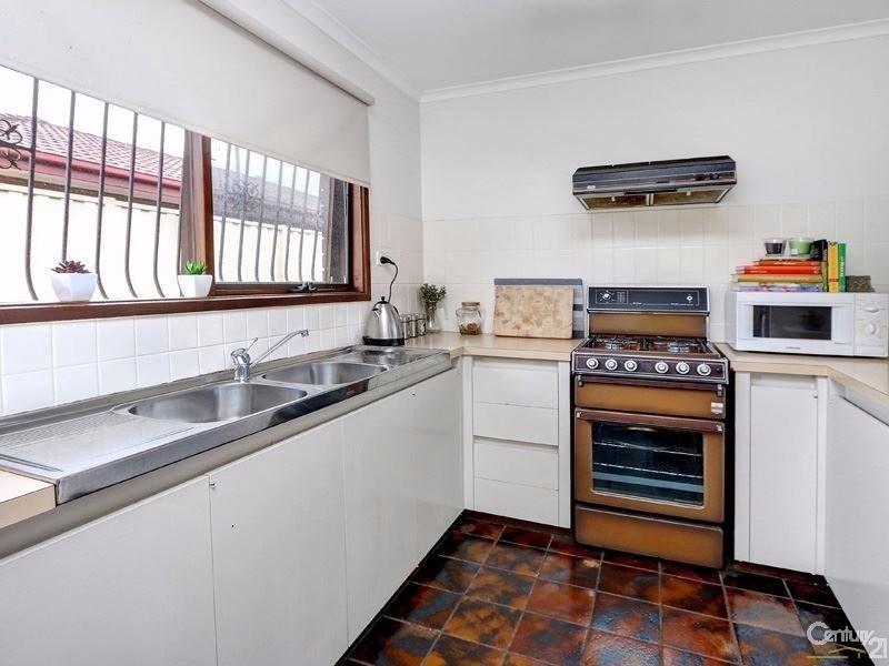 18 Beachurst Avenue, Dromana VIC 3936