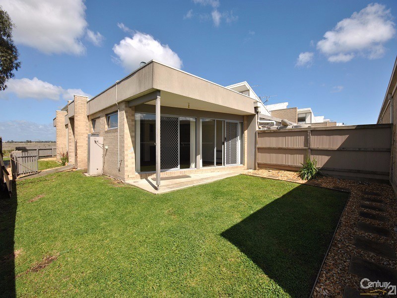 190 Paterson Drive, Lynbrook VIC 3975