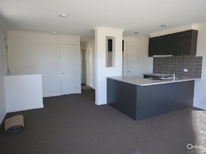 190 Paterson Drive, Lynbrook VIC 3975