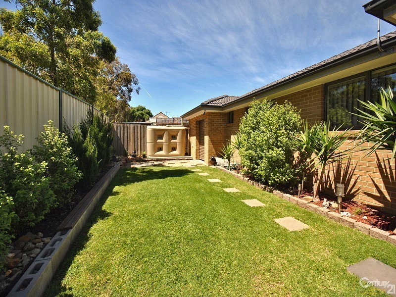 25A Upton Crescent, Narre Warren VIC 3805