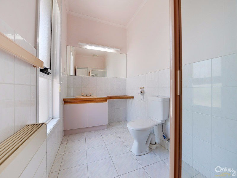 111 Telford Drive, Berwick VIC 3806