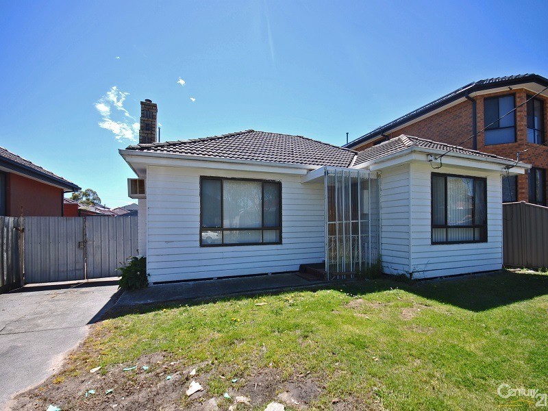 9 Lenaro Street, Dandenong VIC 3175