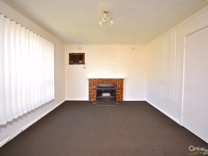 9 Lenaro Street, Dandenong VIC 3175