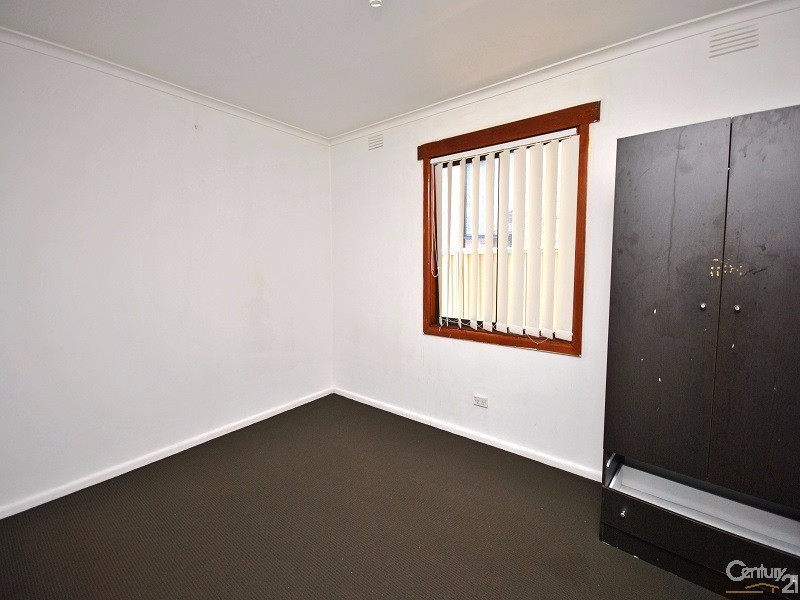 9 Lenaro Street, Dandenong VIC 3175